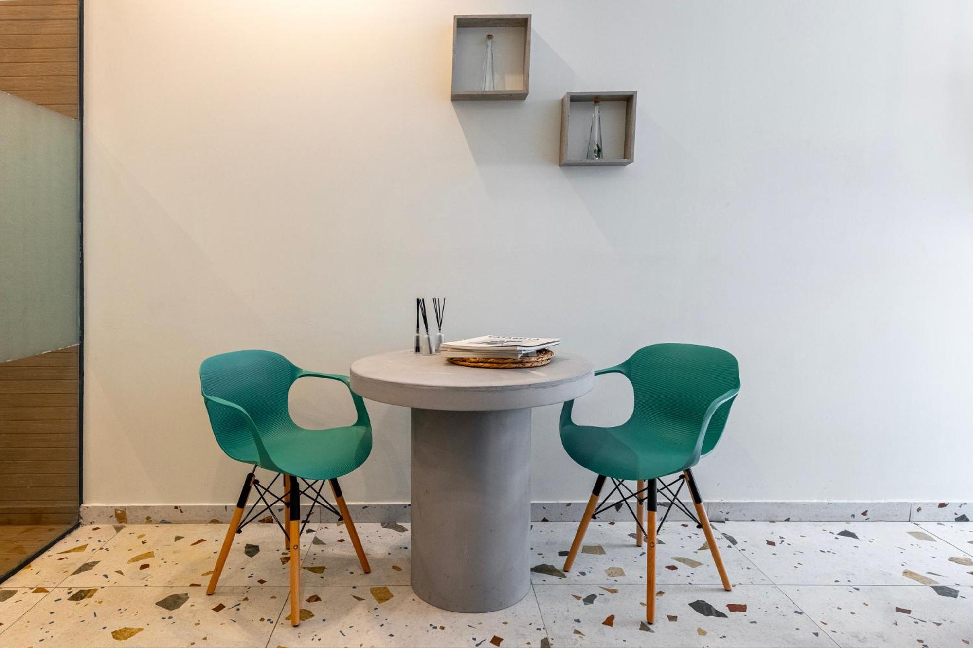 Furla Apartament *